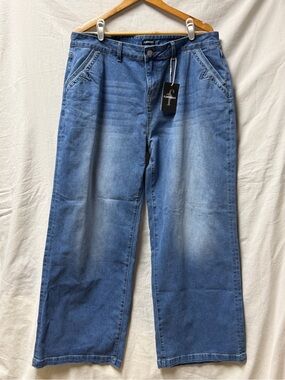 NWT Flamingals Women’s Jeans Size 4XL #258419HB Dark Wash Stretch Denim
